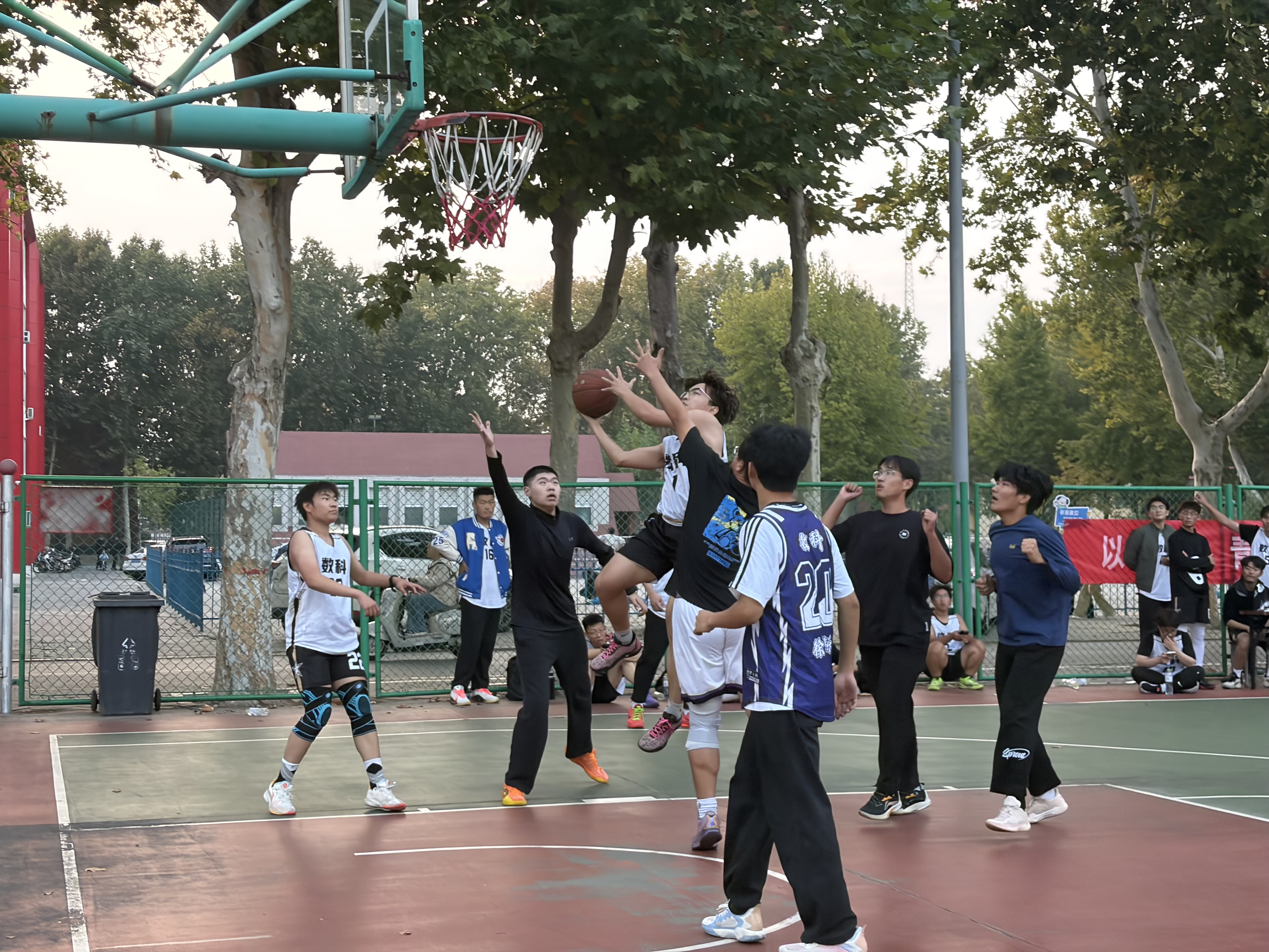 6B9BA32302230F56AD5A0EFF13B8DE55.jpg